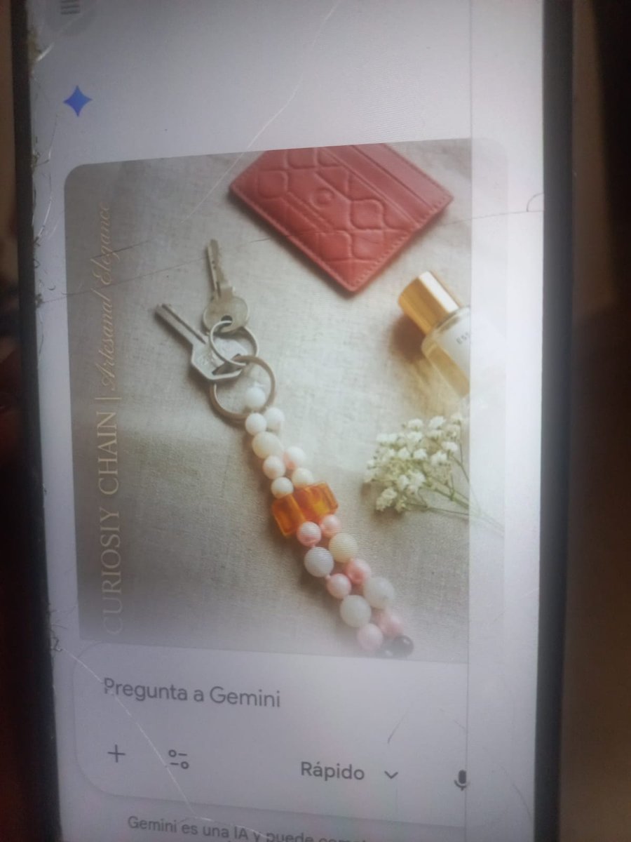 Catálogo digital: Llaveros artesanales en cuentas